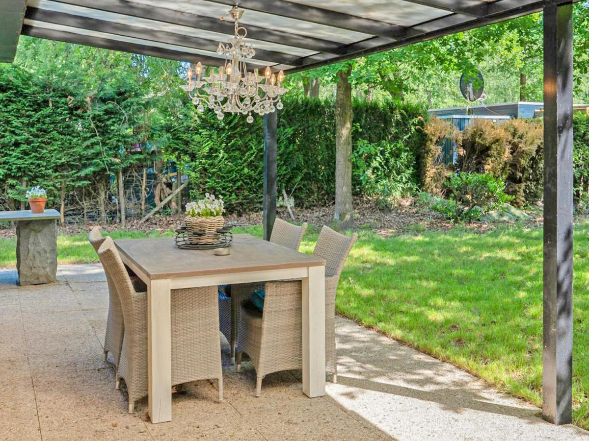 Upscale Bungalow In Lanaken With Private Garden Экстерьер фото