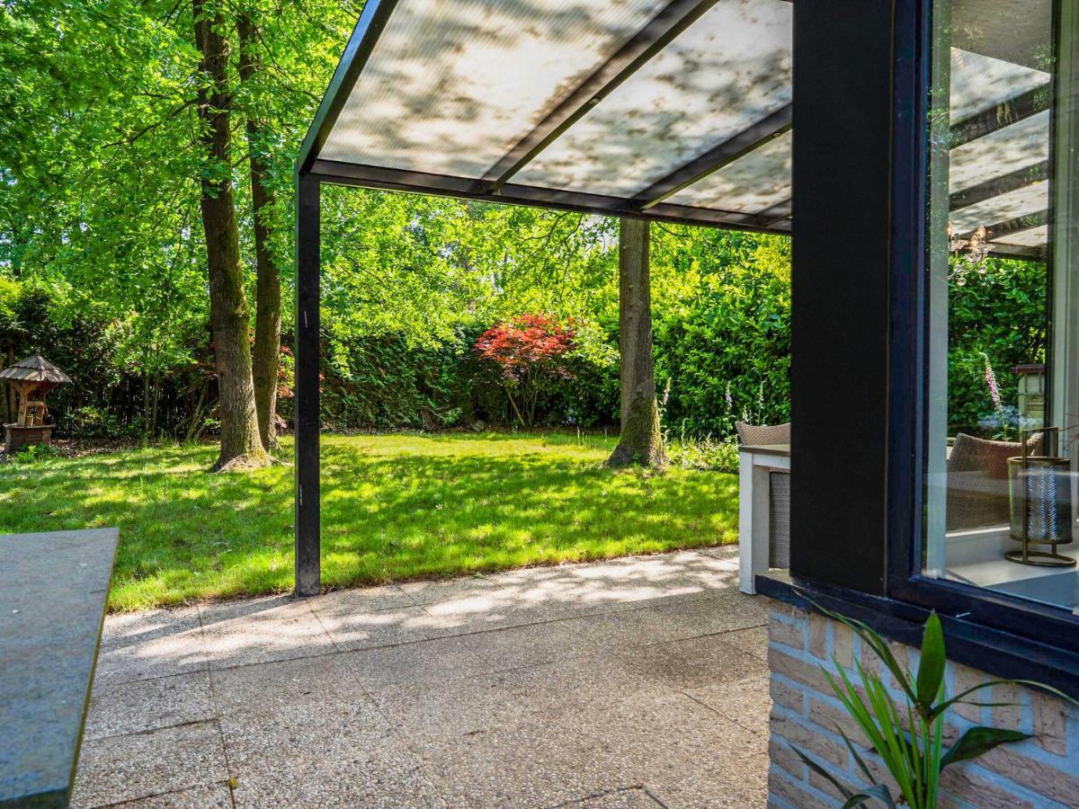 Upscale Bungalow In Lanaken With Private Garden Экстерьер фото