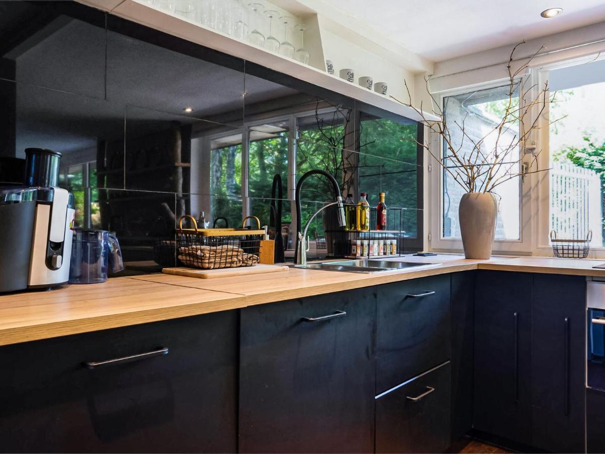Upscale Bungalow In Lanaken With Private Garden Экстерьер фото
