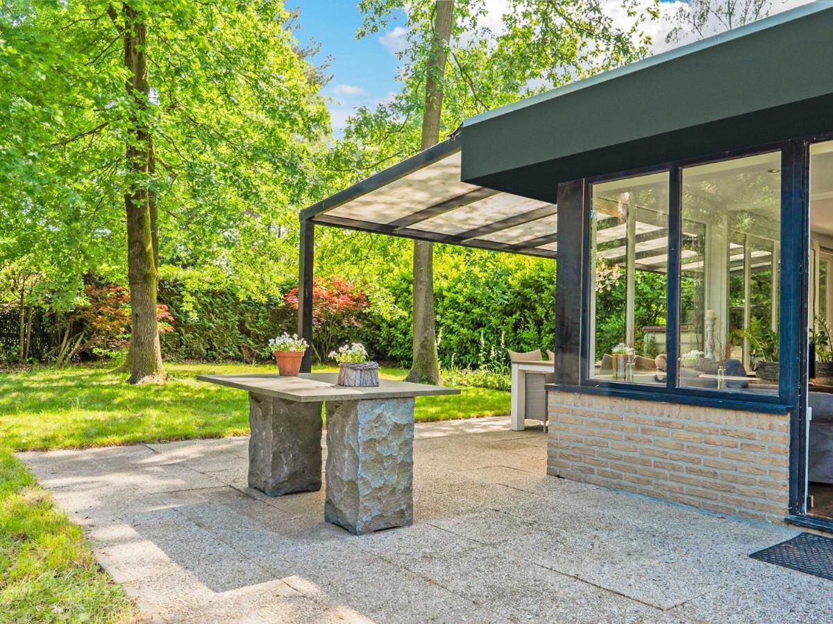 Upscale Bungalow In Lanaken With Private Garden Экстерьер фото
